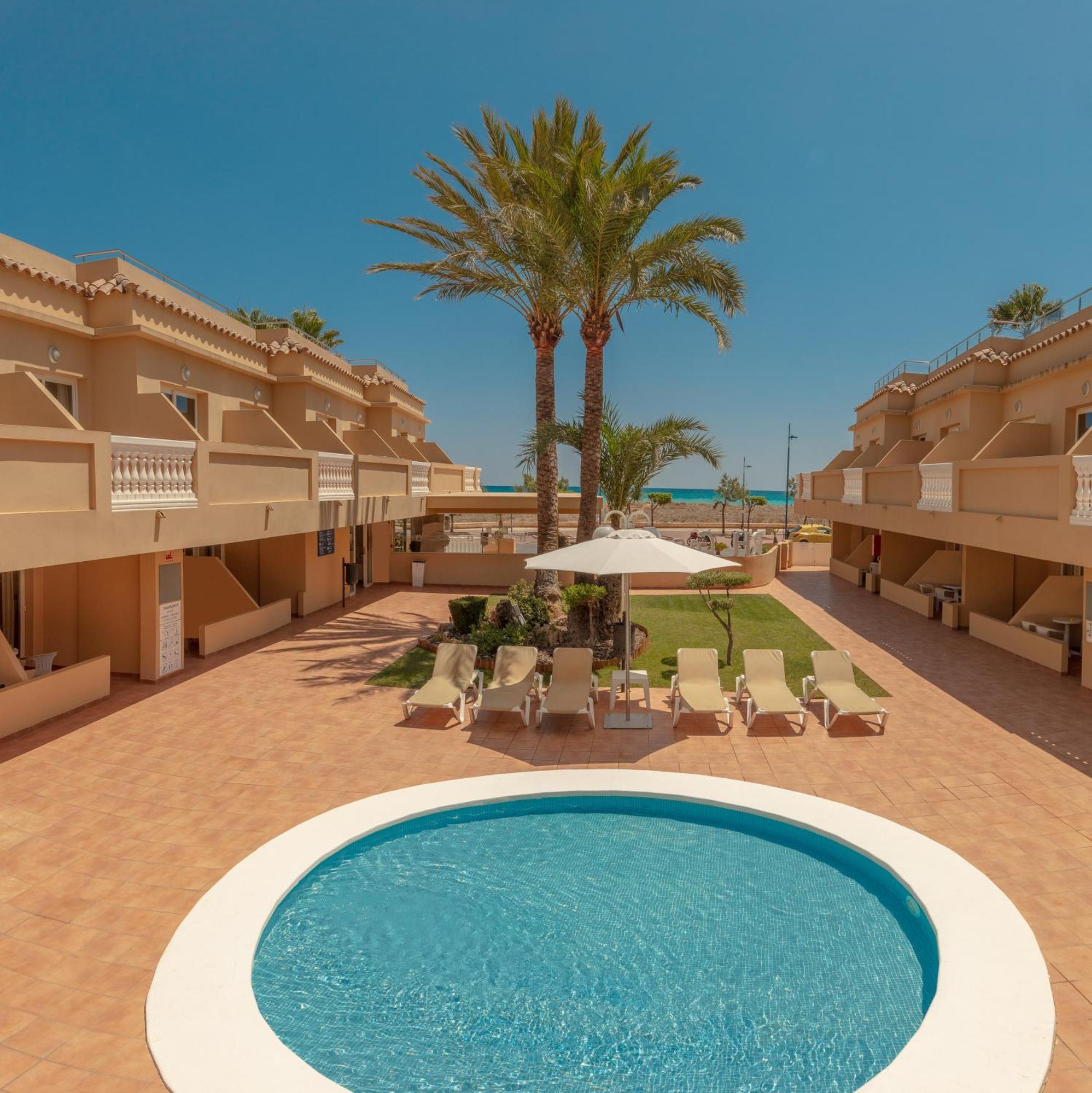 Hotel Rh Casablanca Suites เพนิสโคลา ภายนอก รูปภาพ